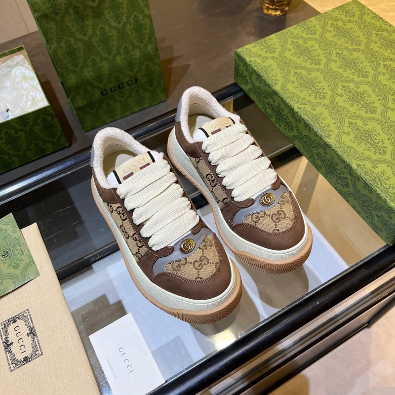 G*u*i casual shoes